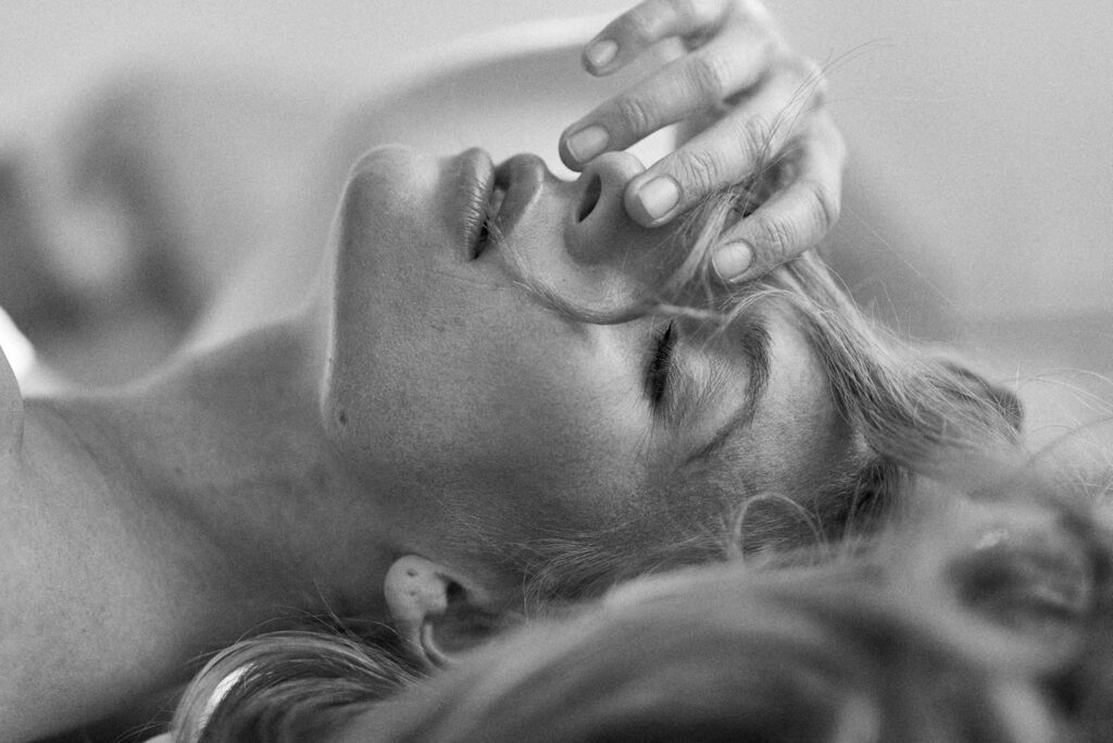 lifestyle fashion shoot, with natural light in a very intimate style
